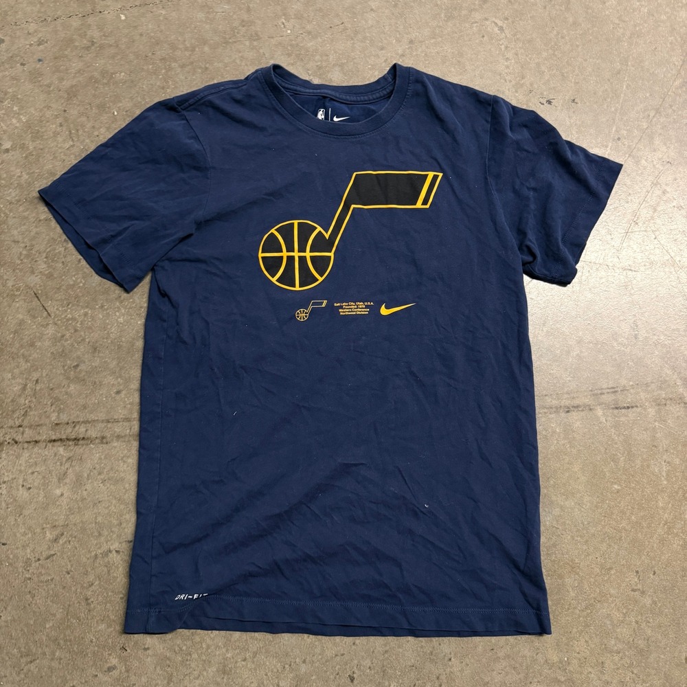 Nike Utah Jazz NBA Dri-FIT Graphic T-Shirt Mens Small Navy Blue Basketball Tee
